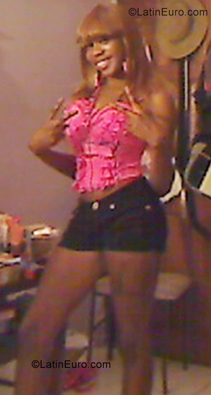 Date this passionate Jamaica girl Kimberly from Montego Bay JM452