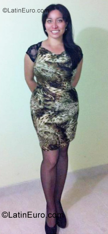 Date this foxy Colombia girl Luna1709 from Bogota CO9796