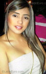 young Colombia girl Lorena from Medellin CO9570
