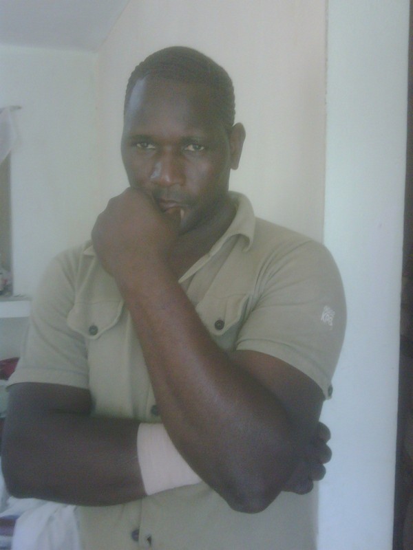 Date this hard body Dominican Republic man Alexx from Santo Domingo DO10580