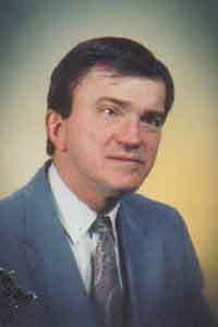 Date this happy United States man Jon from West Berlin US12565