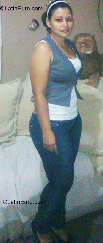 Date this funny Honduras girl Gricelia from San Pedro Sula HN630