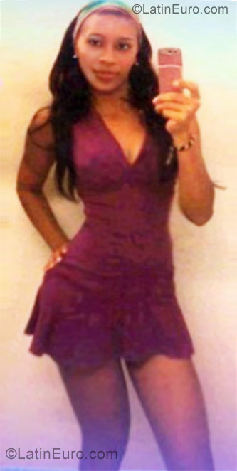 Date this passionate Colombia girl Cindy from Barranquilla CO9709