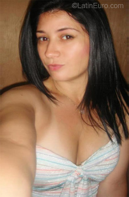 Date this funny Brazil girl Tatiana from Sao Paulo BR6594