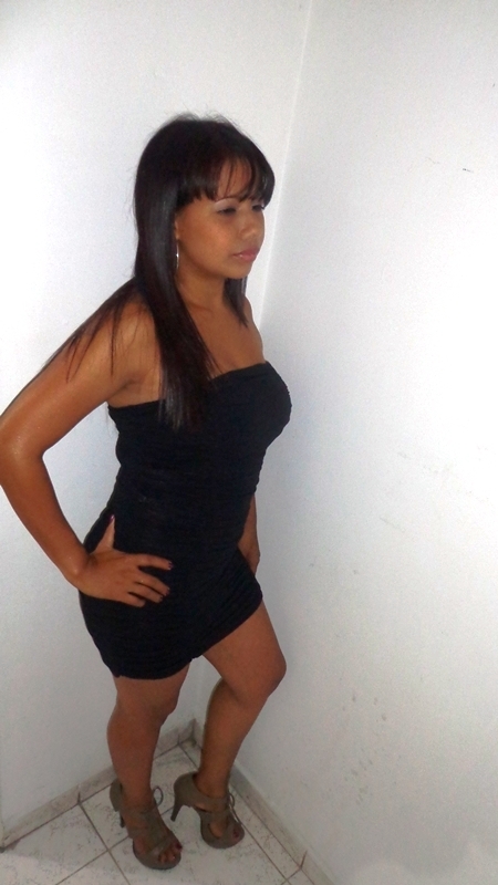 Date this hot Colombia girl Johanna from Medellin CO9762