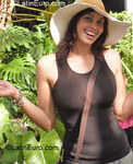 voluptuous Cuba girl Leanit from Havana CU67