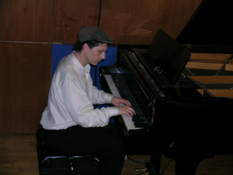 Date this charming United States man Chayimlife from Columbus US12614