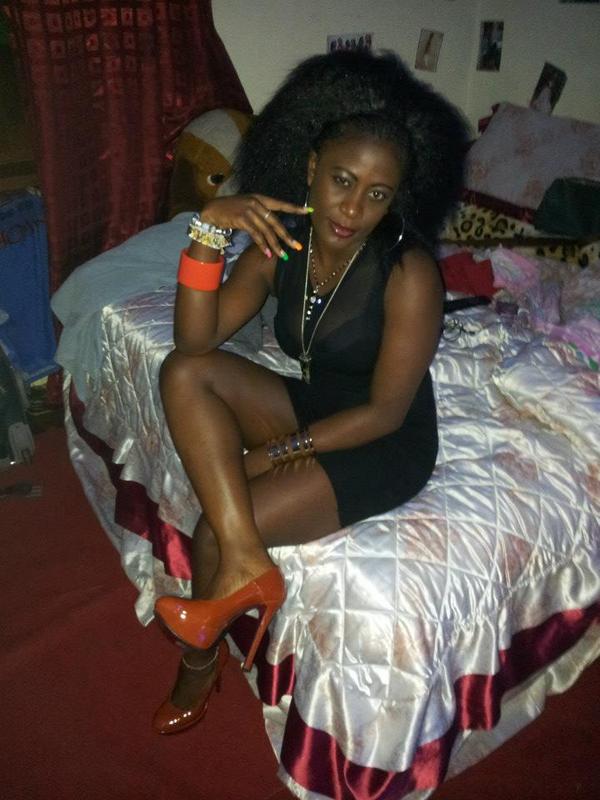 Date this voluptuous Senegal girl Gift23 from Dakar SN163