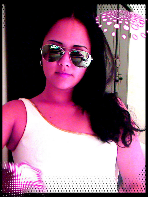 Date this georgeous Colombia girl Luisa from Armenia CO9848