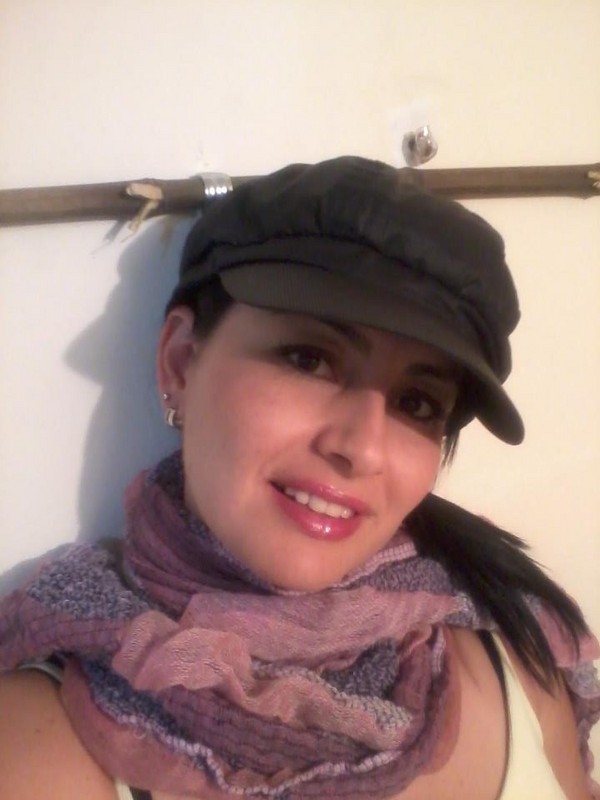 Date this sultry Colombia girl Antonia1984 from Envigado CO9871