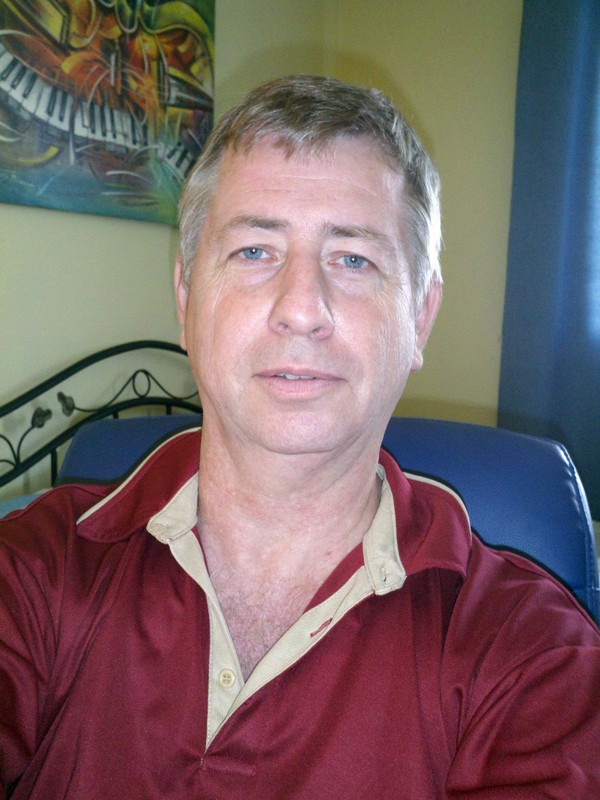 Date this pretty Dominican Republic man Erik from Santo Domingo DO10782