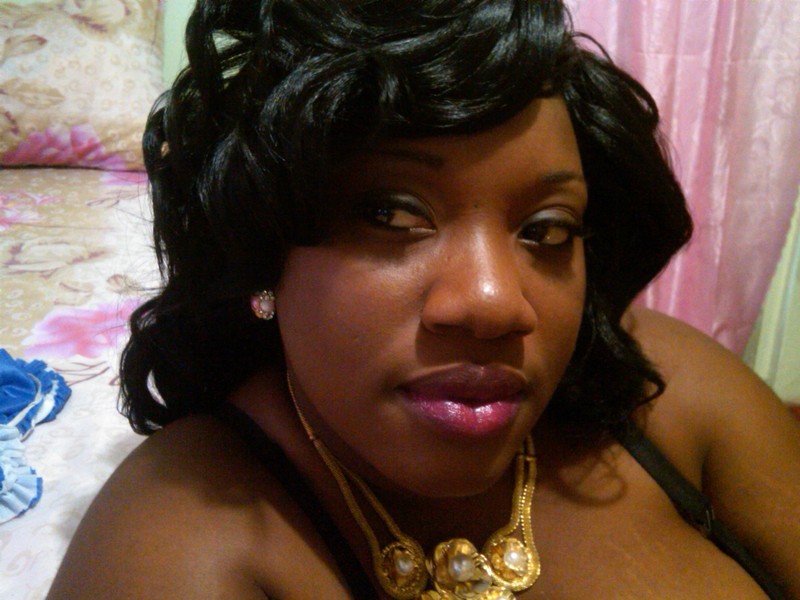 Date this tall United States girl Ms.Altitude from Queens US12691