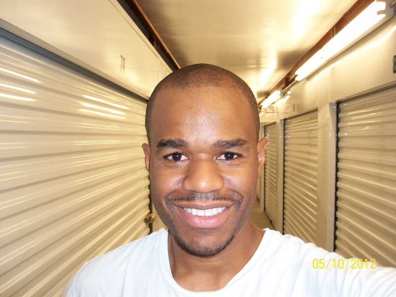 Date this tall United States man BRUCE from Henderson US12698