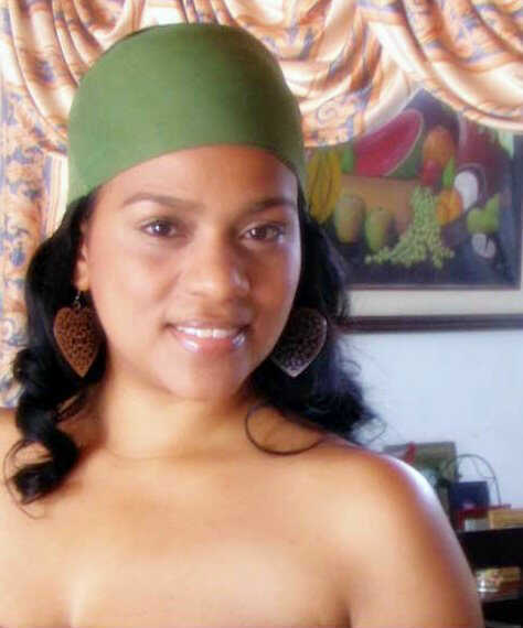 Date this fun Colombia girl Isabel from Cali CO10015