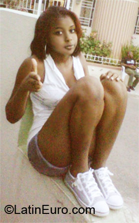 Date this charming Dominican Republic girl Josefina from Santiago DO10897