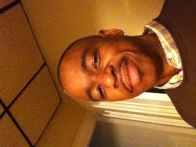 Date this stunning United States man Justin from Philadelphia US12796