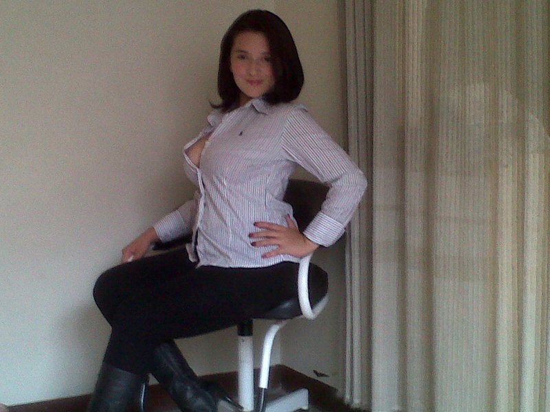 Date this nice looking Peru girl Jessica from Lima PE538