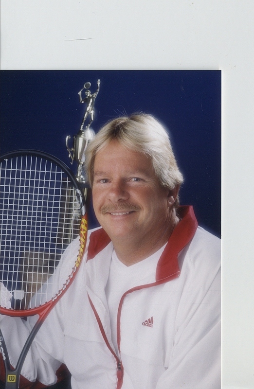 Date this fun United States man Joem from Laguna Beach US12837