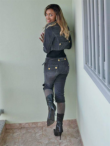 Date this tall Brazil girl Cristiane from Aracruz BR6668