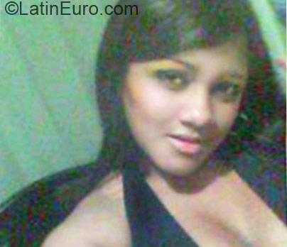 Date this pretty Colombia girl Vanesa from Cali CO10169