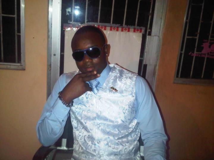 Date this voluptuous United States man Deanion from Reading US12885