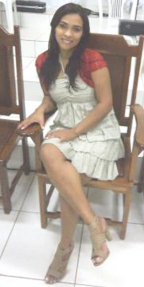 Date this attractive Brazil girl Elisangela from Palmas BR8015