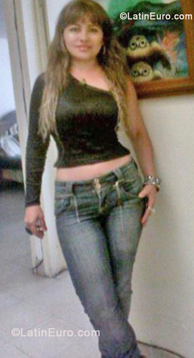 Date this sensual Colombia girl Tere71 from Fusagasuga CO10410