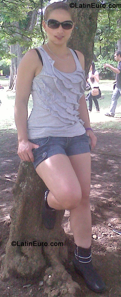 Date this funny Colombia girl Marita from Medellin CO10507