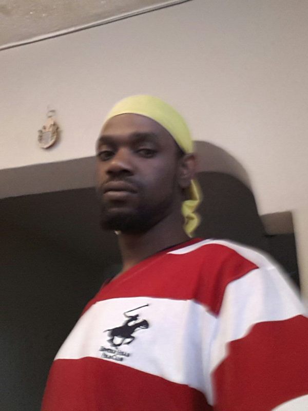 Date this nice looking United States man Outlaw from Philadelphia US13091