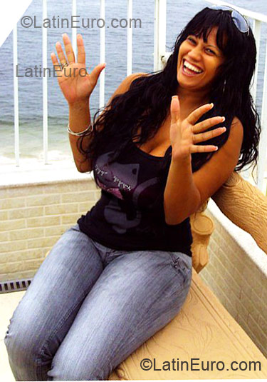 Date this hot Brazil girl Amanda from Rio De Janeiro BR6747