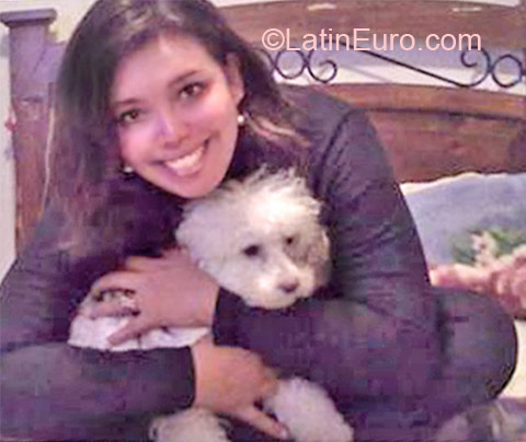 Date this attractive Peru girl Darinka from Lima PE620