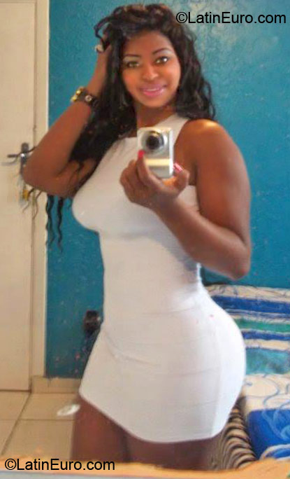 Date this attractive Brazil girl Patricia from Sao Paulo BR6799