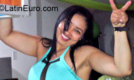 Date this fun Colombia girl Marta Lucia from Medellin CO10711