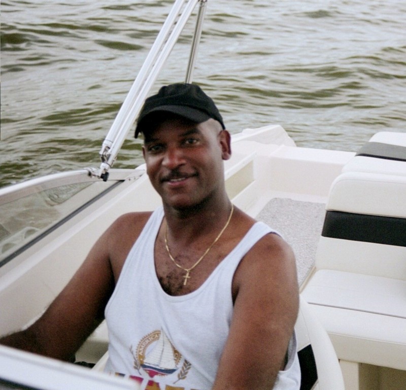 Date this beautiful United States man Michael T from Houston US13267