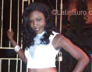Date this georgeous Jamaica girl Delishe from Montego Bay JM574
