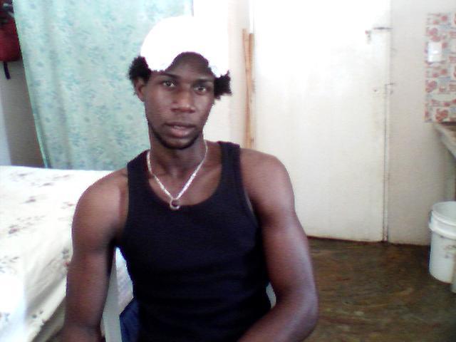 Date this cute Dominican Republic man Frank from Santo Domingo DO11715