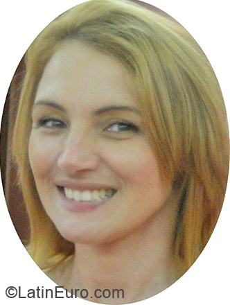 Date this beautiful Brazil girl Ivane6313 from Sao Paulo BR6882