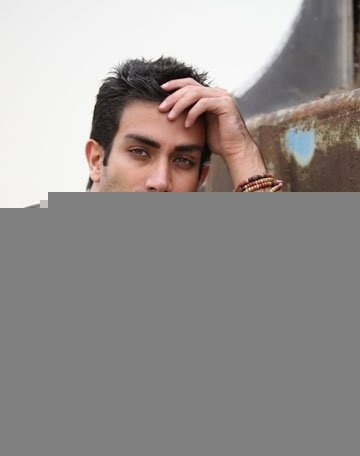 Date this young Iran (Islamic Republic of) man Morteza from Esfahan IR26