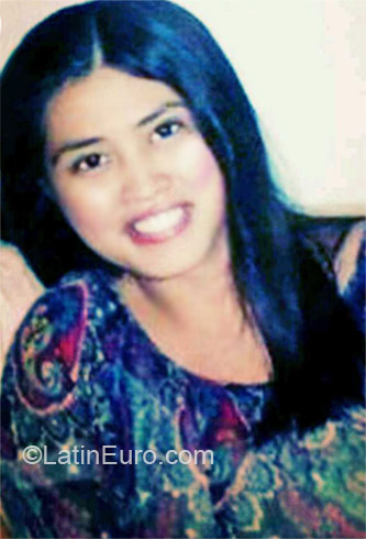 Date this good-looking Philippines girl Manila from Manila PH493