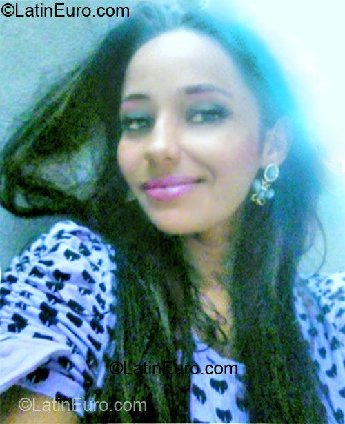 Date this pretty Brazil girl LillyAnnie from Manaus BR6973