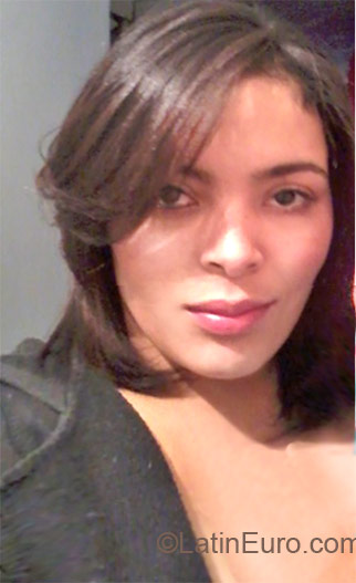 Date this foxy Brazil girl Janaina from Sao Paulo BR6984