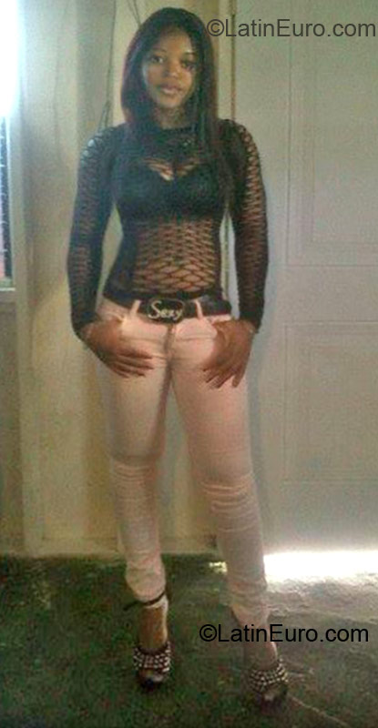Date this fun Jamaica girl Tifanny from Maypen JM628