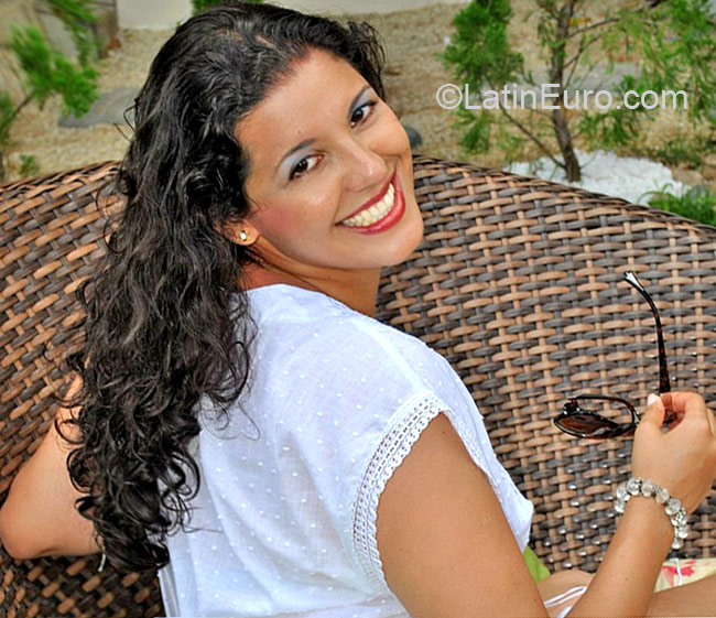 Date this foxy Brazil girl Alessandra from Sao Paulo BR7017