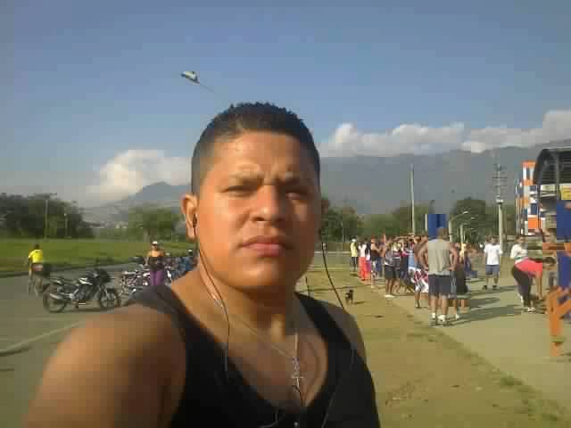 Date this gorgeous Colombia man Jhon fredy salc from Medellin CO11036