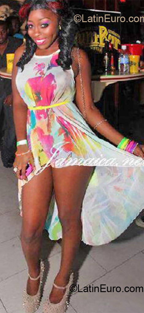 Date this funny Jamaica girl Toocute from Ocho Rios JM624