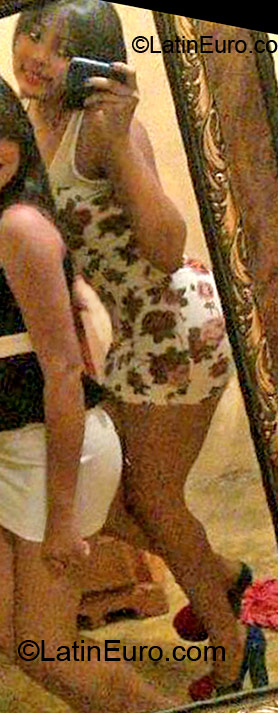 Date this fun Dominican Republic girl Daniela from Santo Domingo DO12157