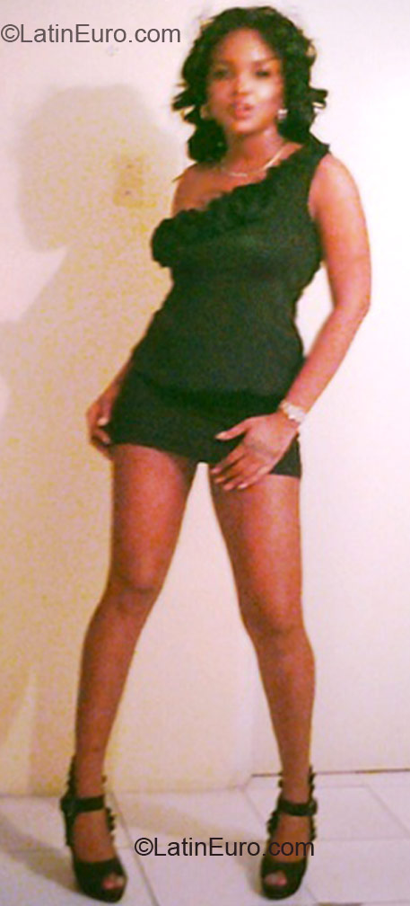 Date this attractive Jamaica girl Seductive from Portmore JM719