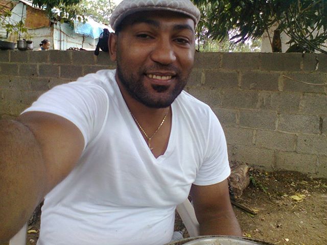 Date this cute Dominican Republic man Domingo from Santo Domingo DO12279