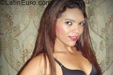 Date this athletic Costa Rica girl Fernanda from San Jose CR244