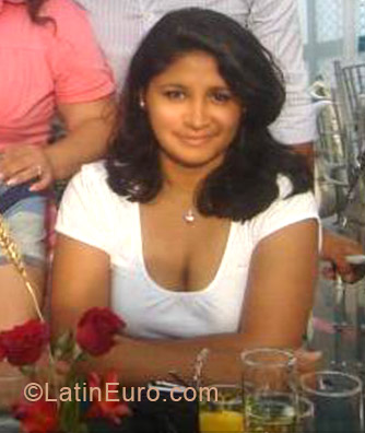 Date this foxy Peru girl Nadia Marcela from Lima PE782